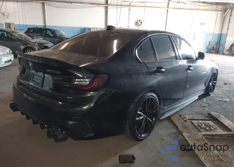 2021 BMW 3 Series M340I xDrive z USA, uszkodzony, nr VIN 3MW5U9J08M8B62092